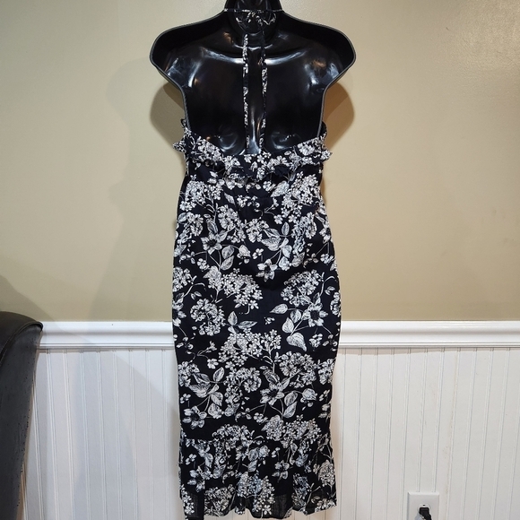 Old Navy Halter Midi Flora Dress With Pockets- Size Large - Picture 2 of 6
